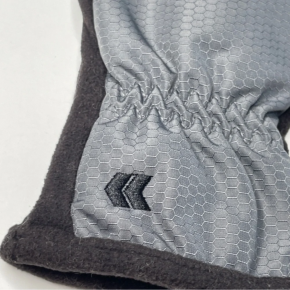 ISOTONER | Gray Black Tech-Friendly Gloves Sz OS